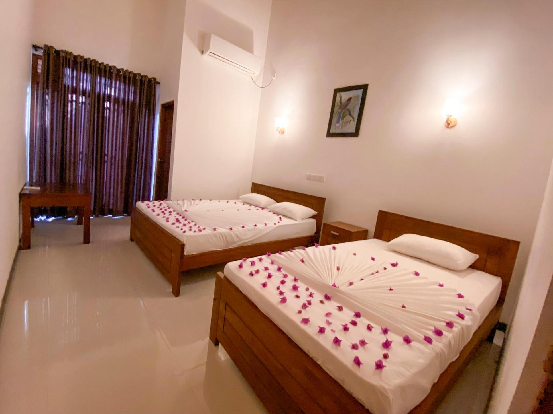 Yala Safari Green Home Stay 티사마하라마 외부 사진